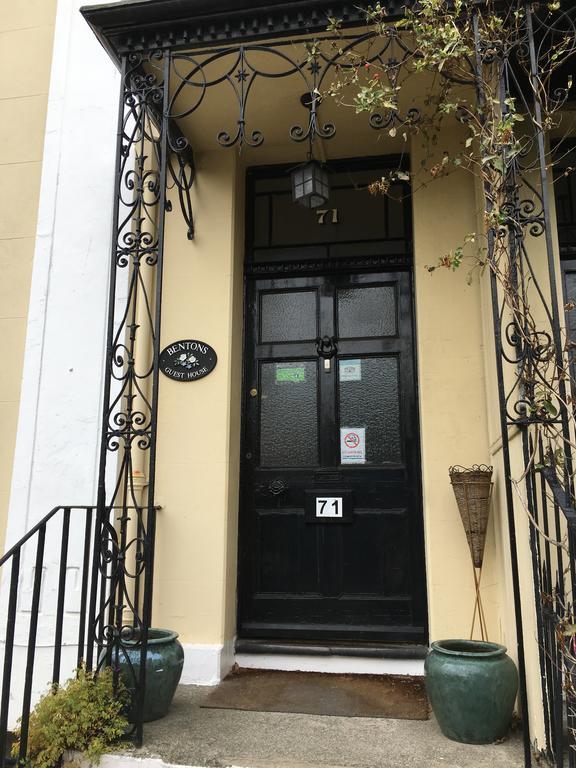 Bentons Guest House Cheltenham Bagian luar foto